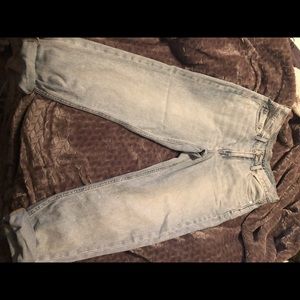 American eagle mom jeans